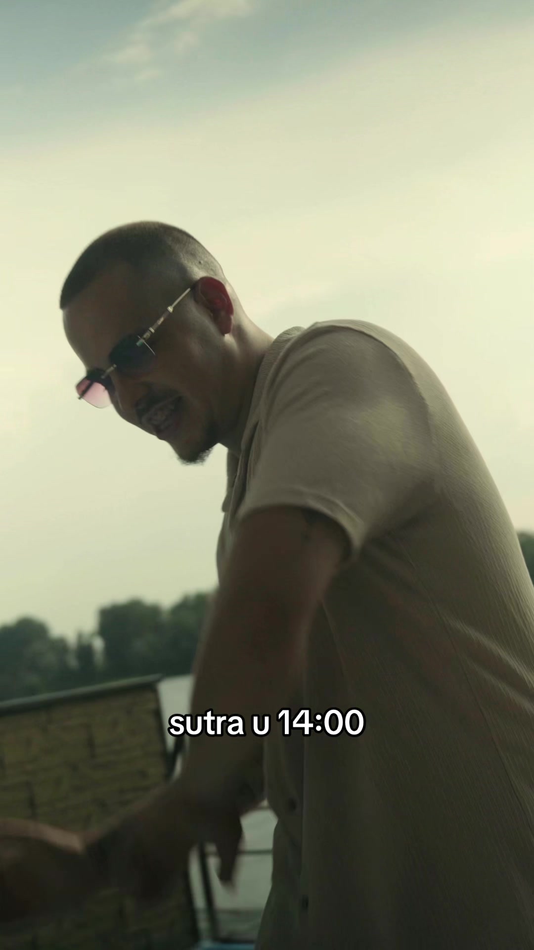@DzoniX
