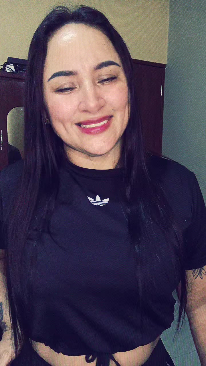 @lucesita infante🇪🇨