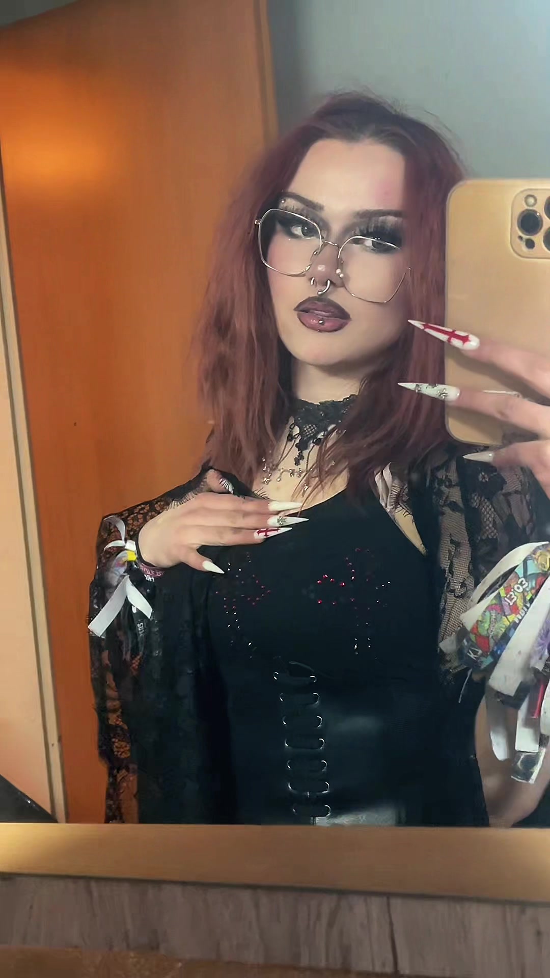 @‧₊˚ ཐི⋆ 𝔜𝔢𝔫𝔫𝔢 ⋆ཋྀ ˚₊‧