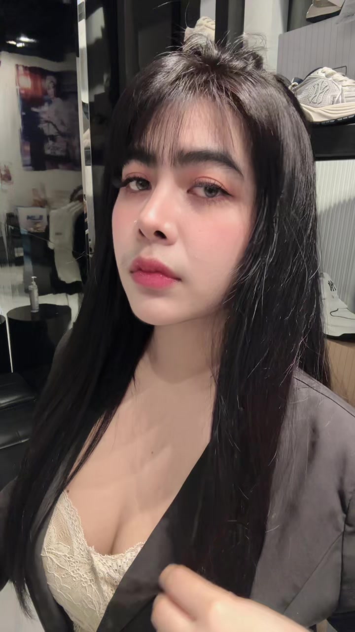 @เมย์ เสาวณีย์ 🖤