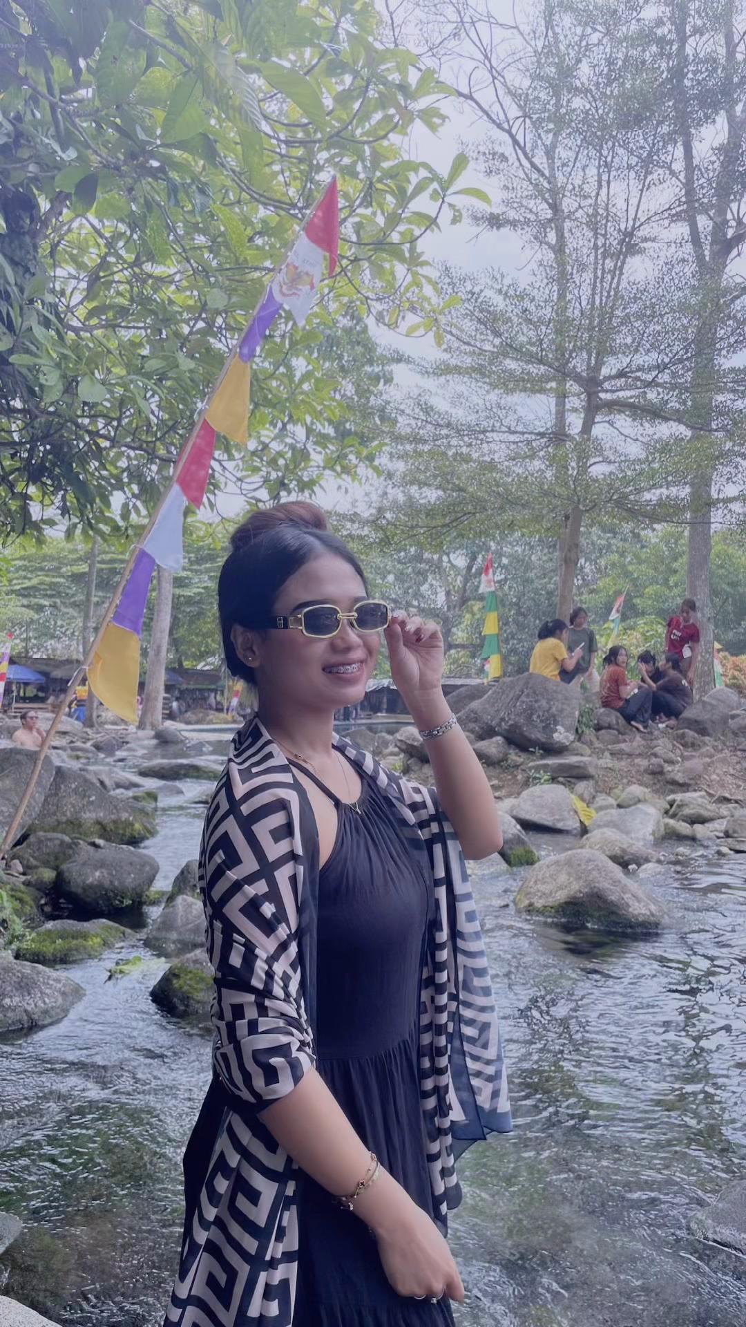 @sasa_anggraeniii