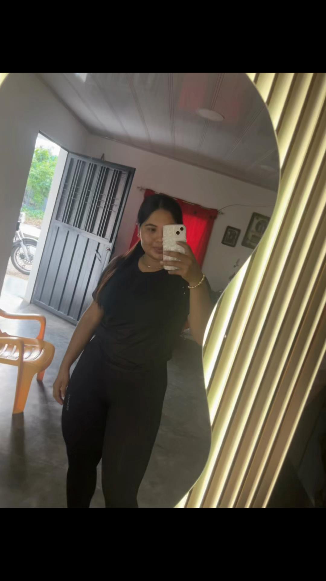 @𝓑🖤