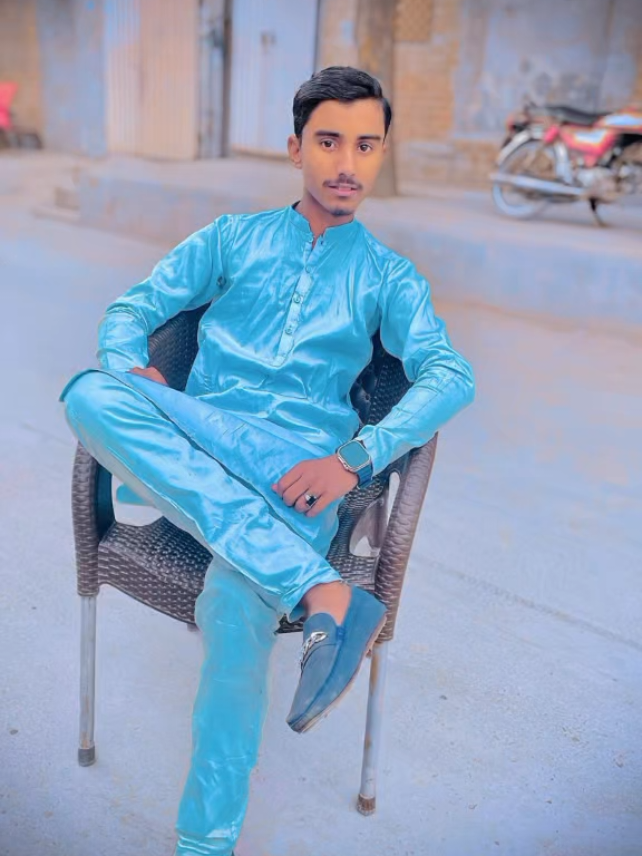 @RANA NUMAN Army 🇵🇰