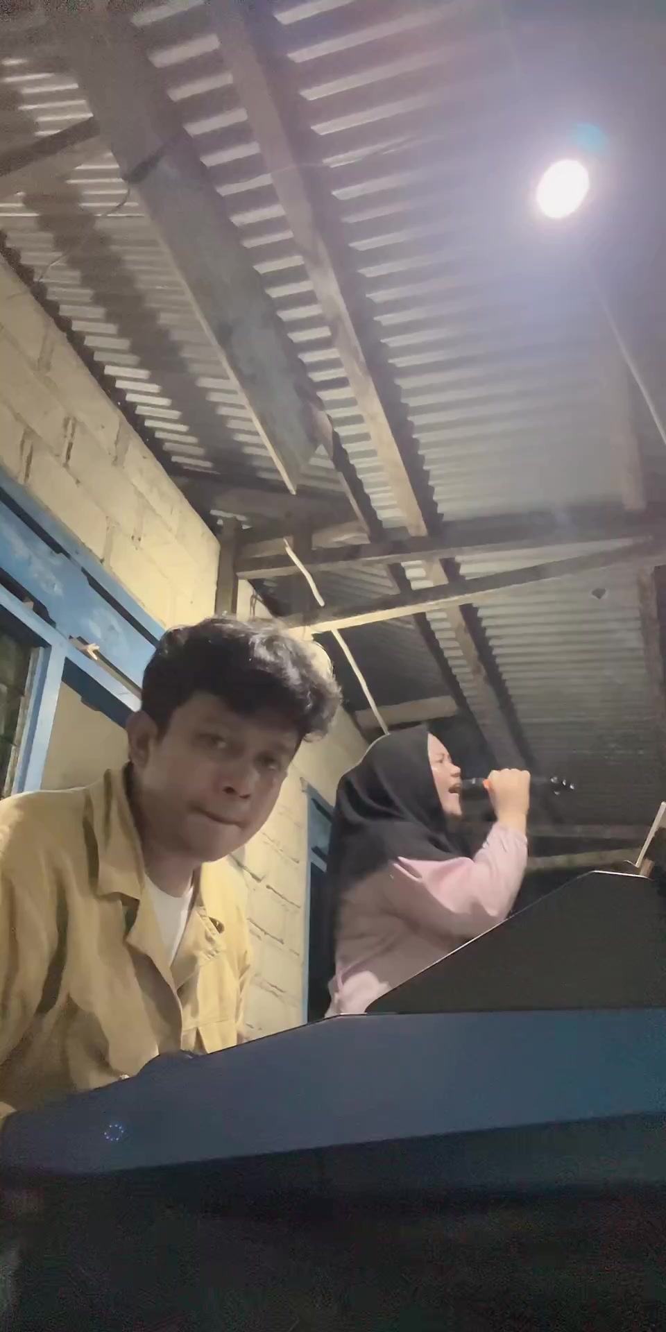 @Daa👾