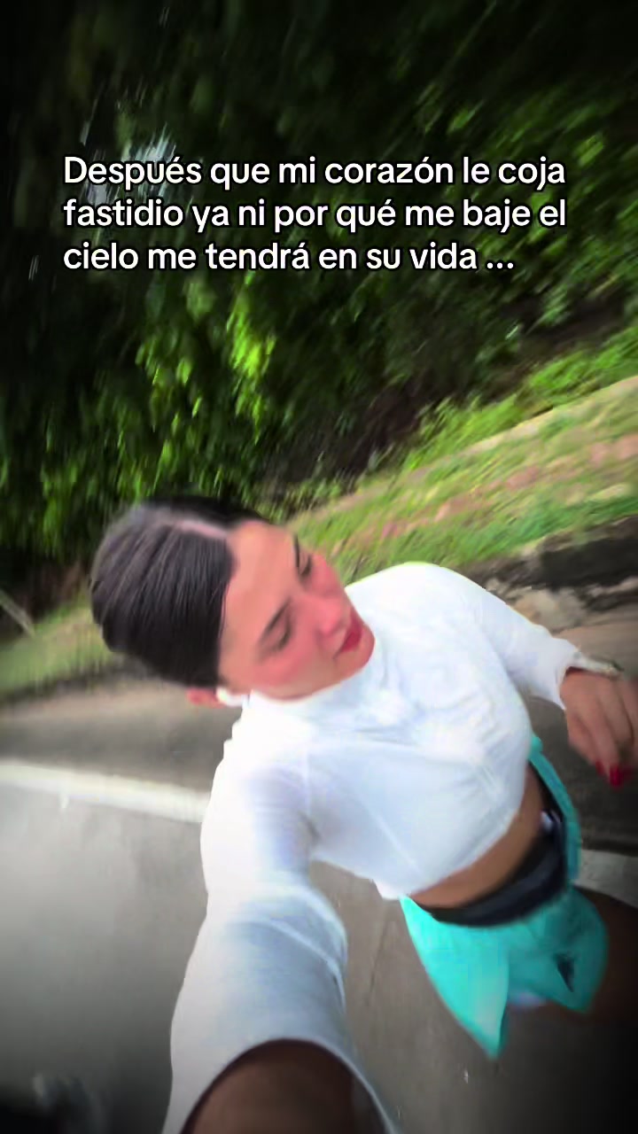 @Daniii🤍✨