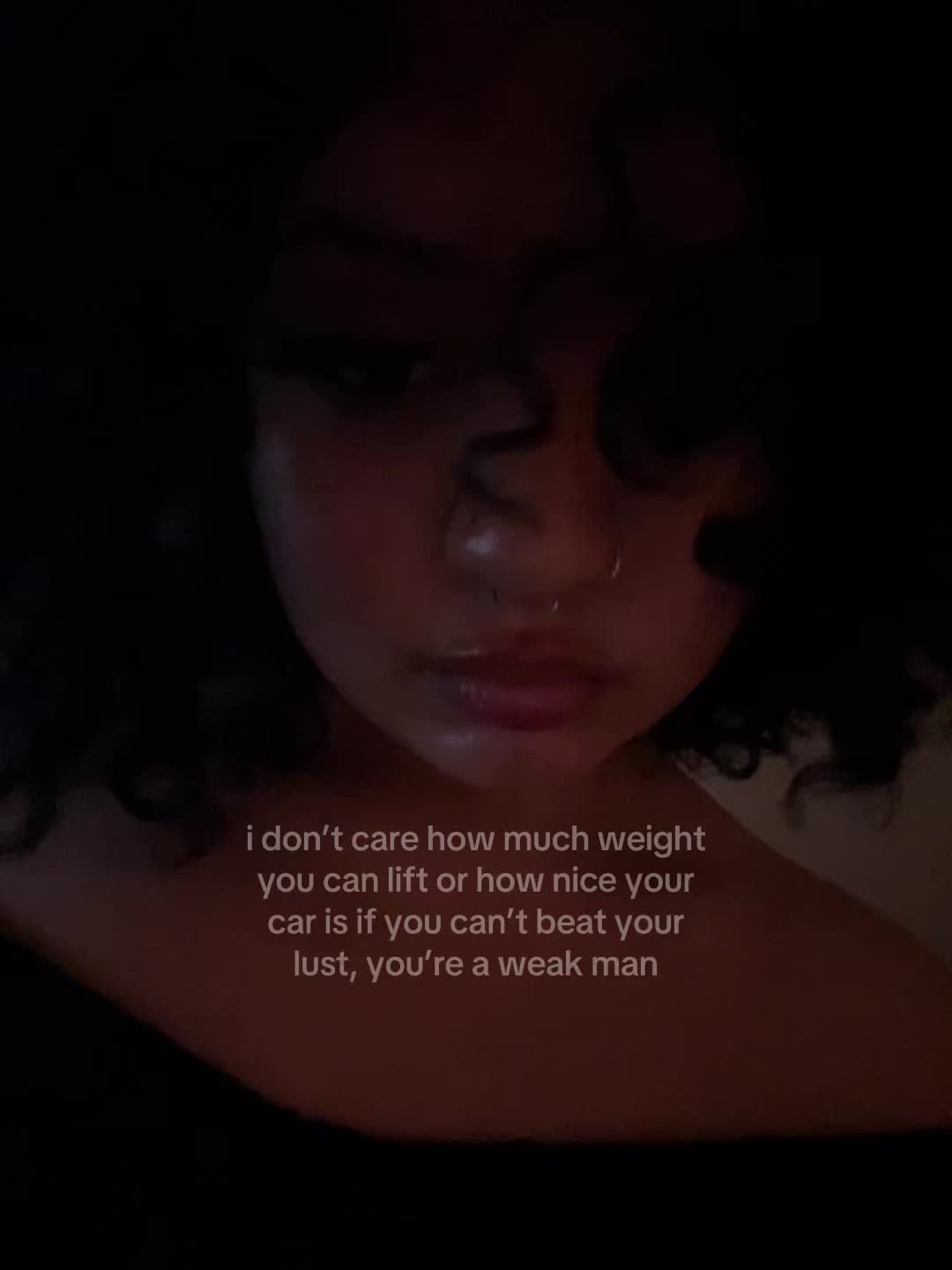 @Nicole🥀