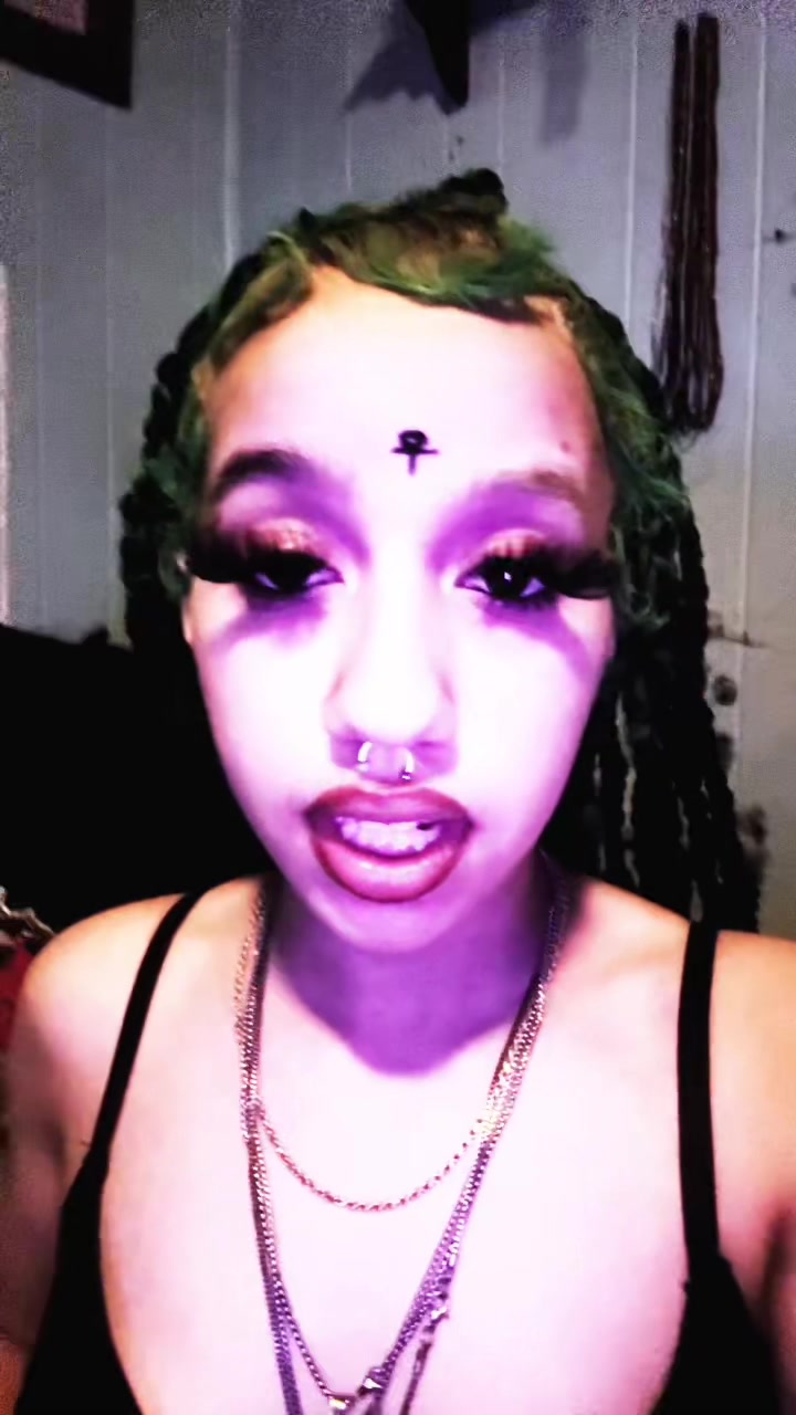 @🧿