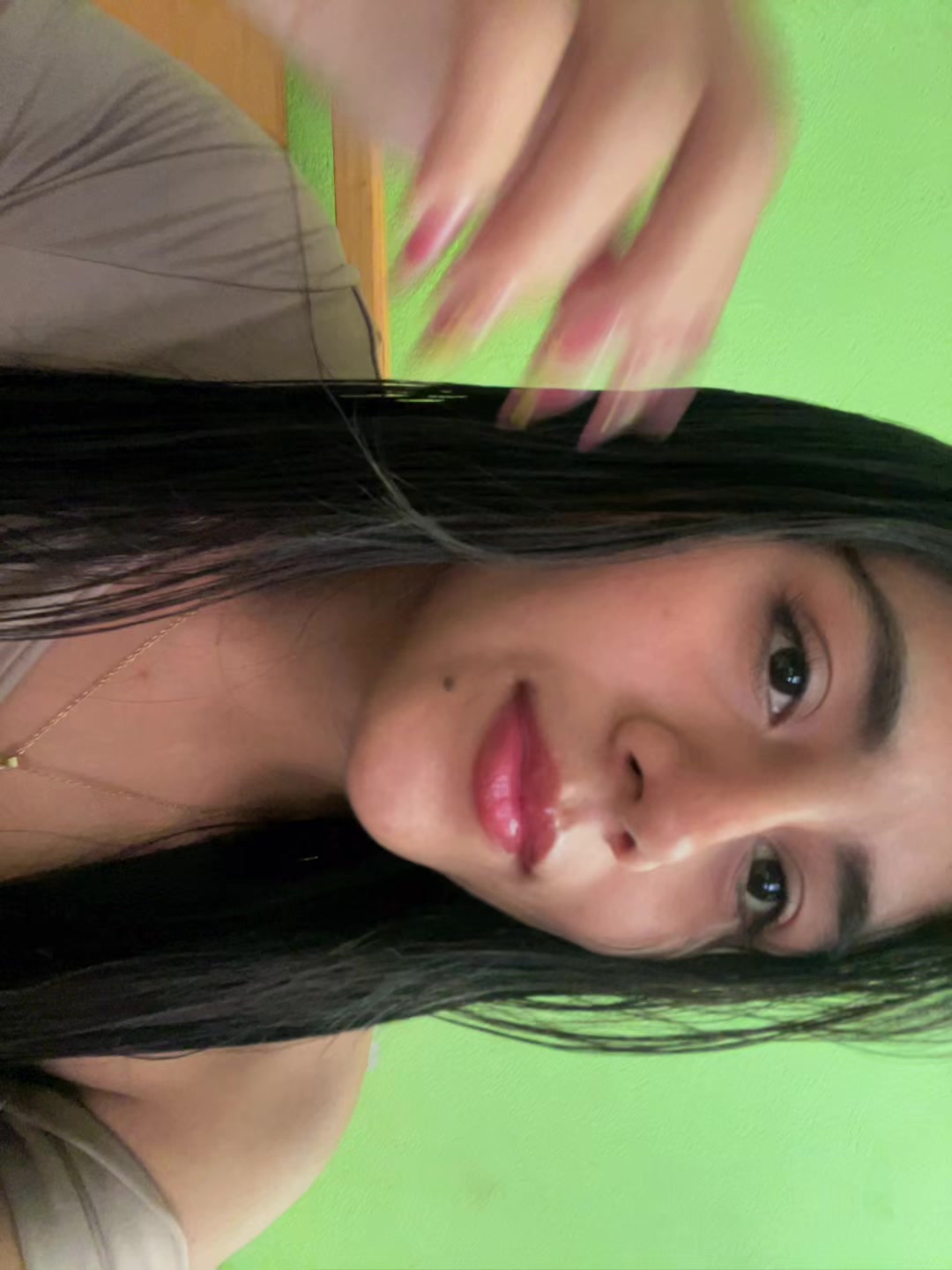@Lul&uacute; 🦋