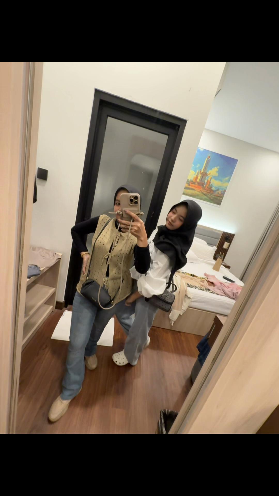@AnnisaLia