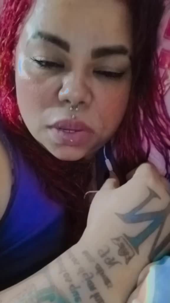 @Morena Morales