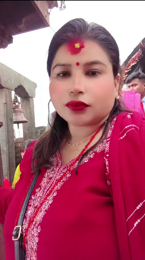 @Reesika Ratna Reesik