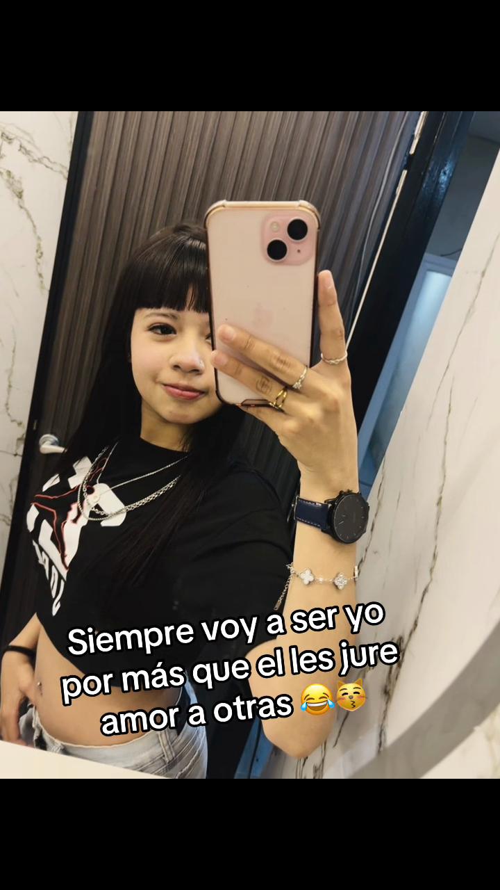 @miaanicolaa2