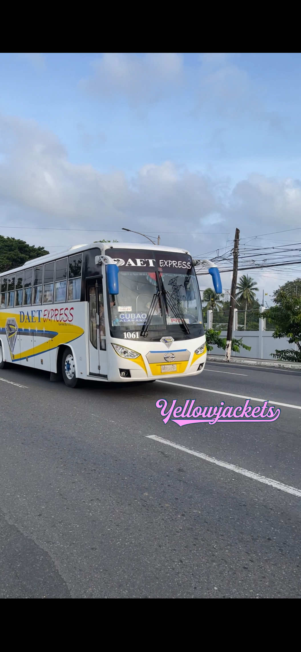 @yellowjackets9368