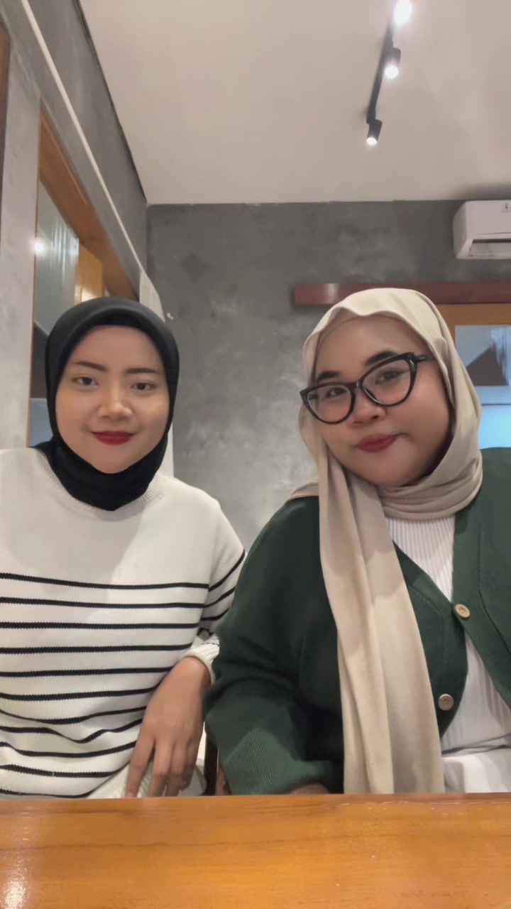 @Anggraini Sita