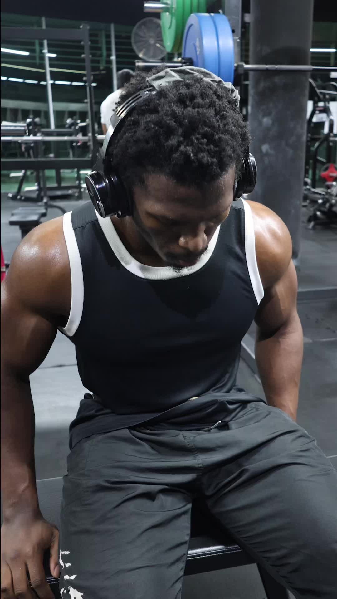 @Muscleboii