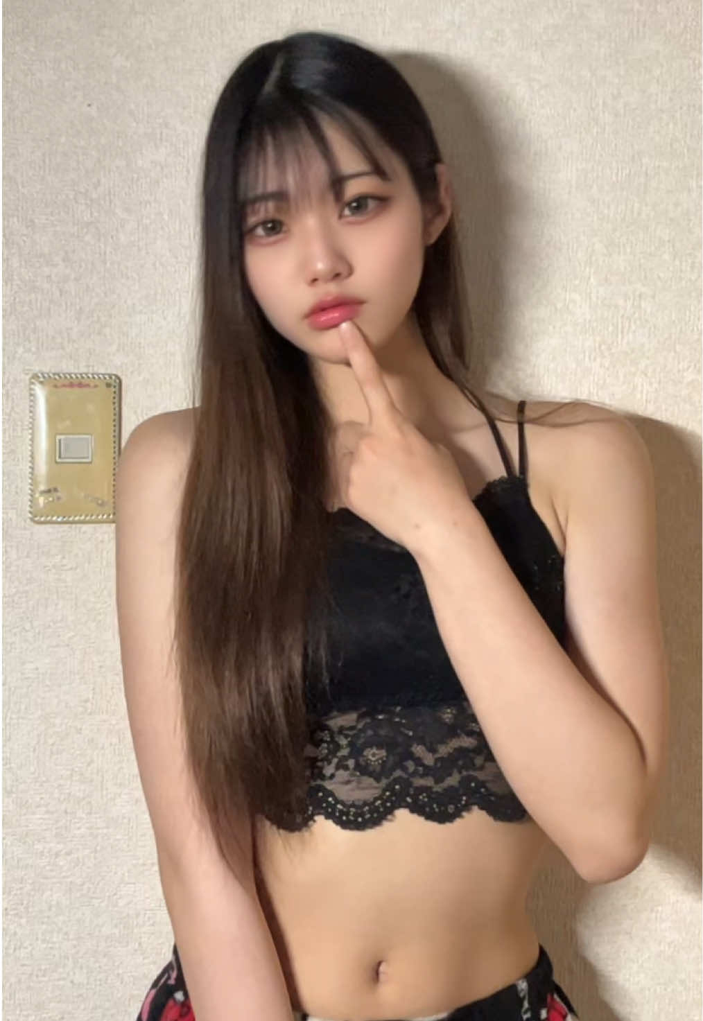 @にぱ(ᐢ⸝⸝˙Ⱉ˙⸝⸝ᐢ)