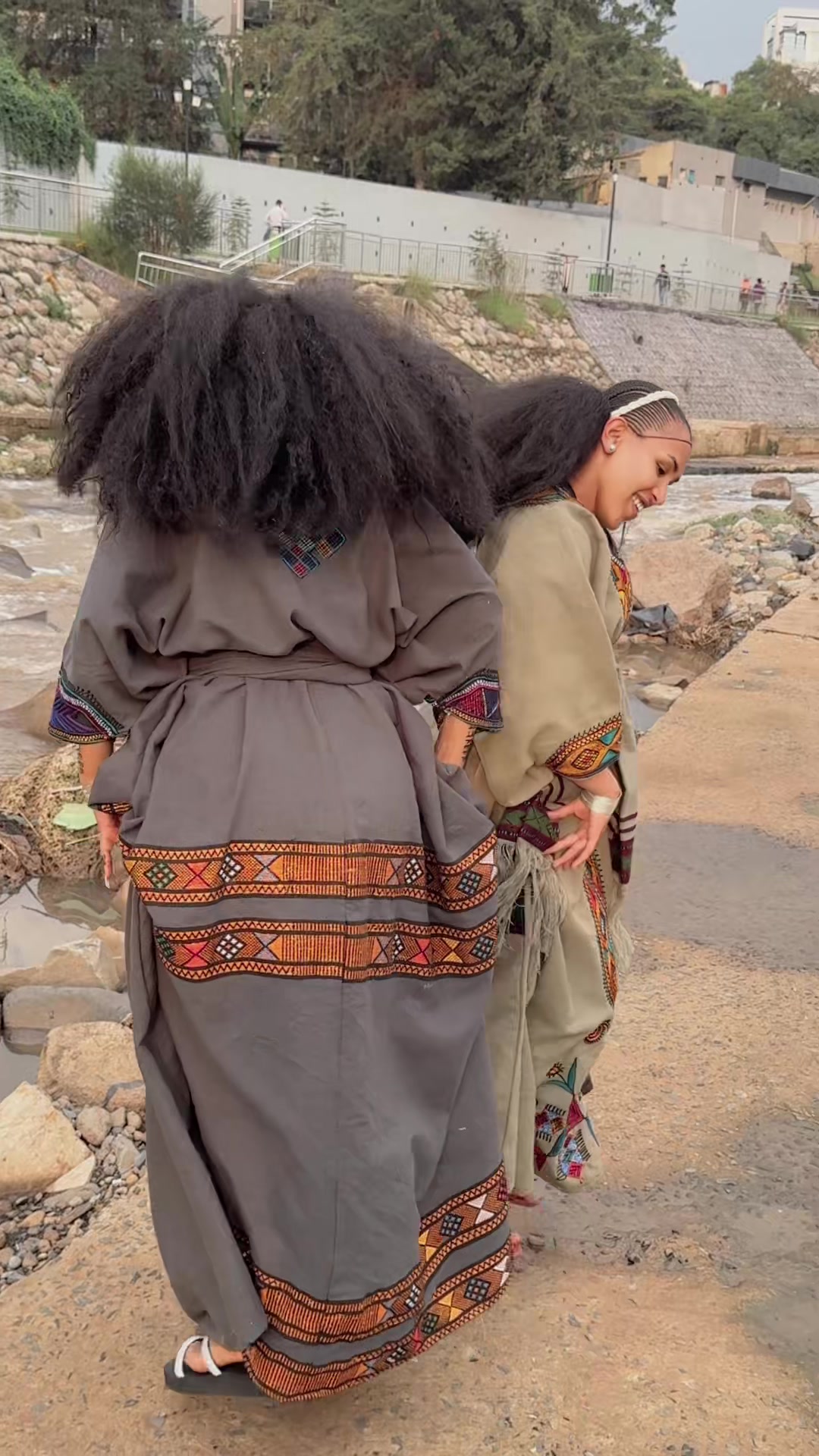 @ትሁት 👸