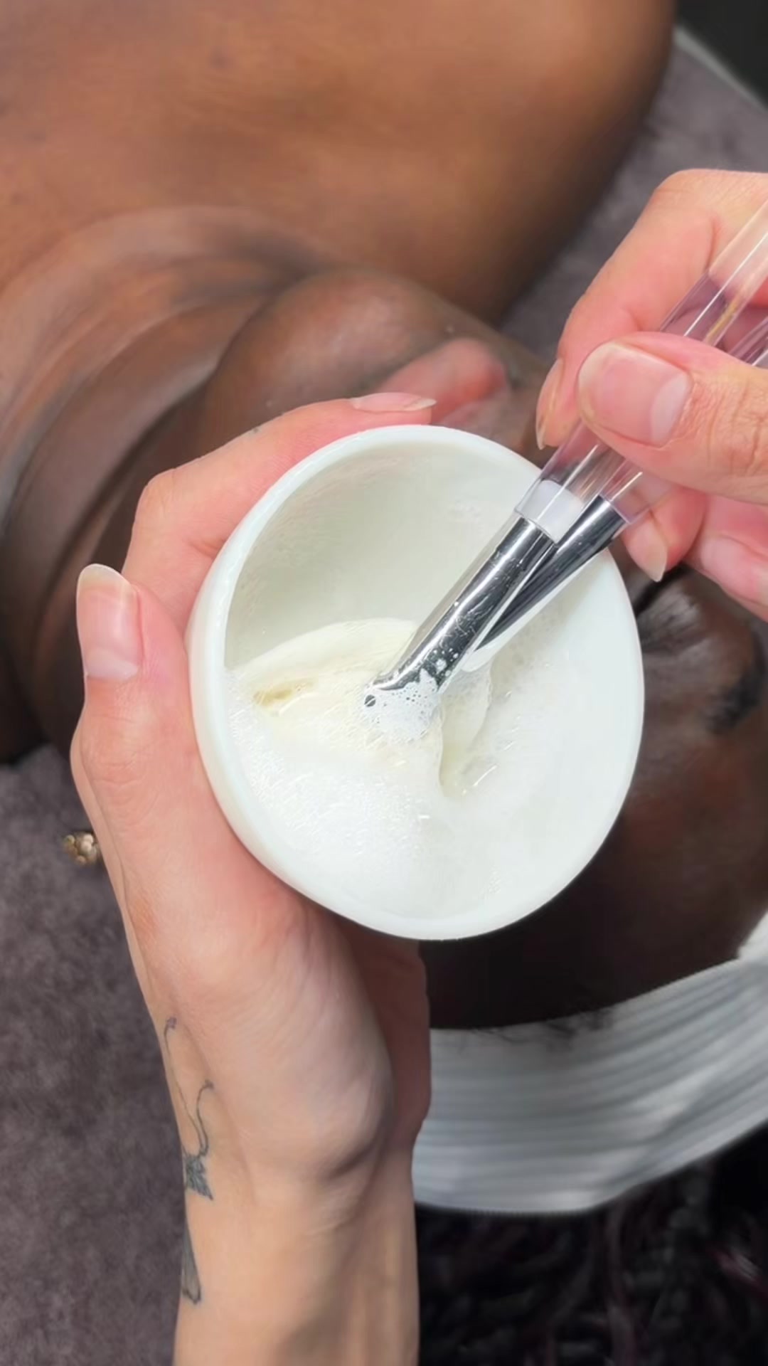 @mnmlsmbeauty