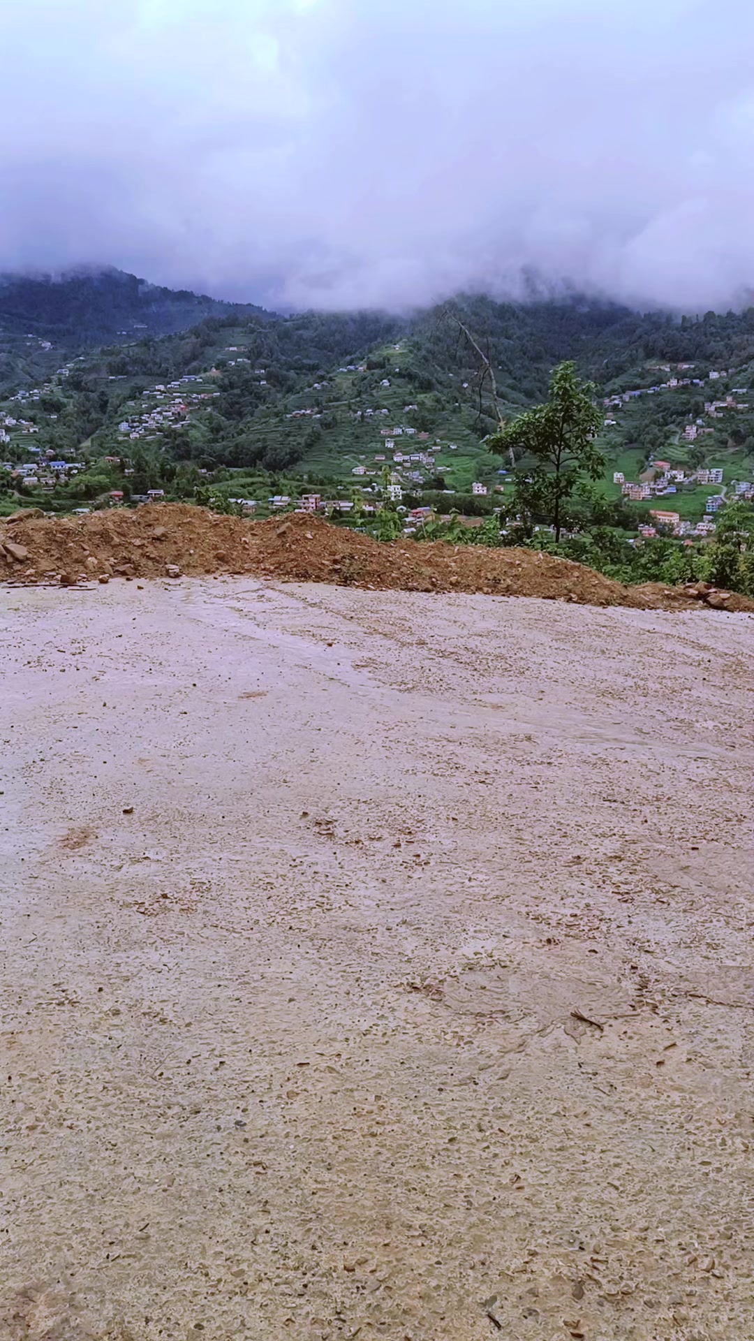 @तिम्रो याद्ले सताएको छ सानु😭?