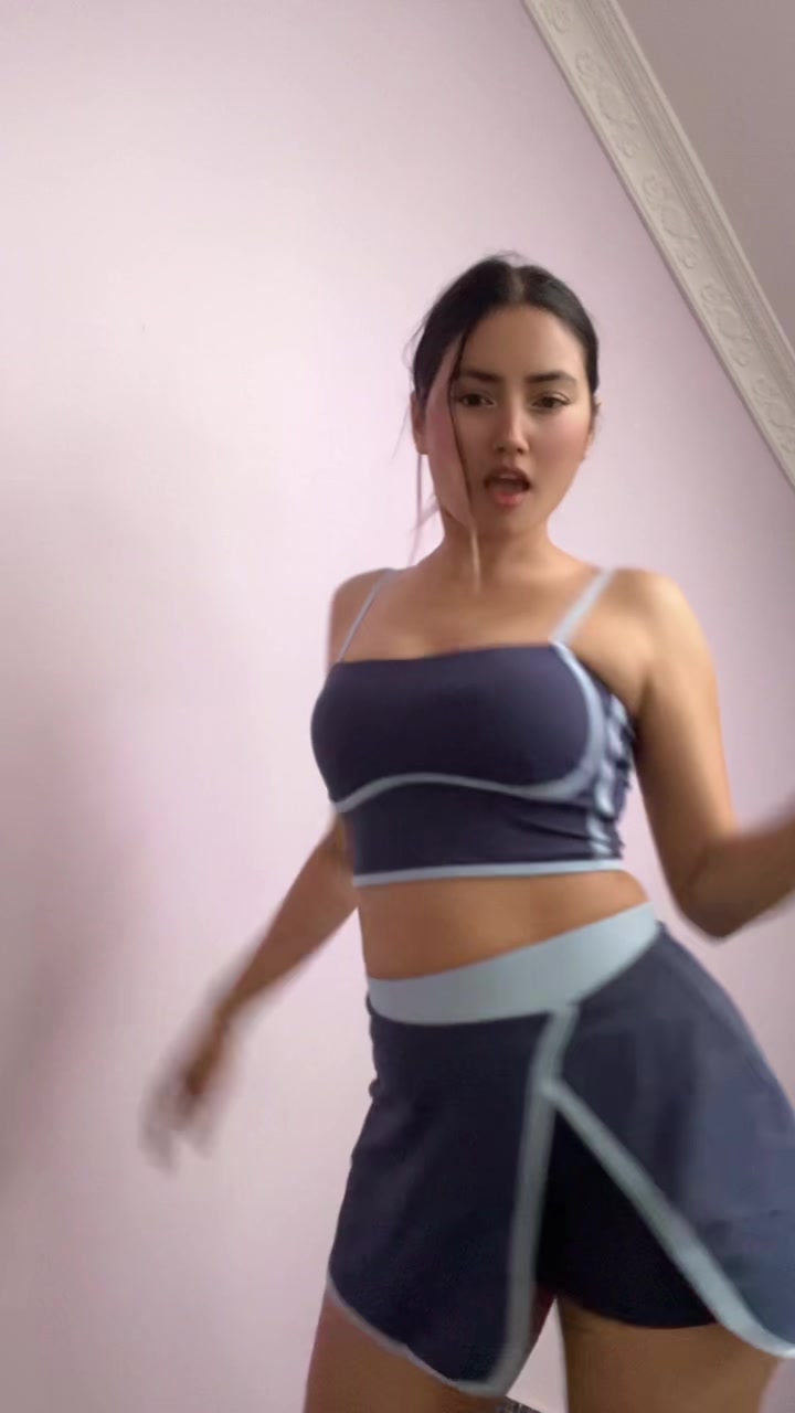 @callme_fuchhu