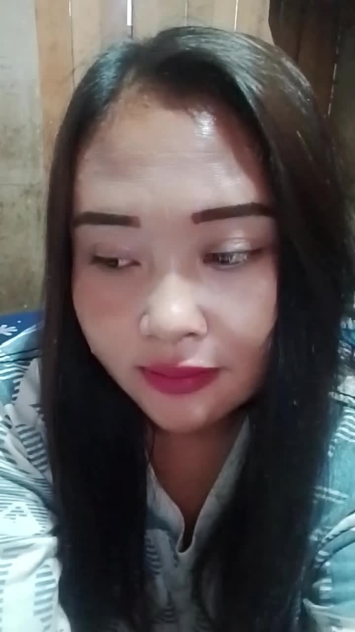 @putriastriani