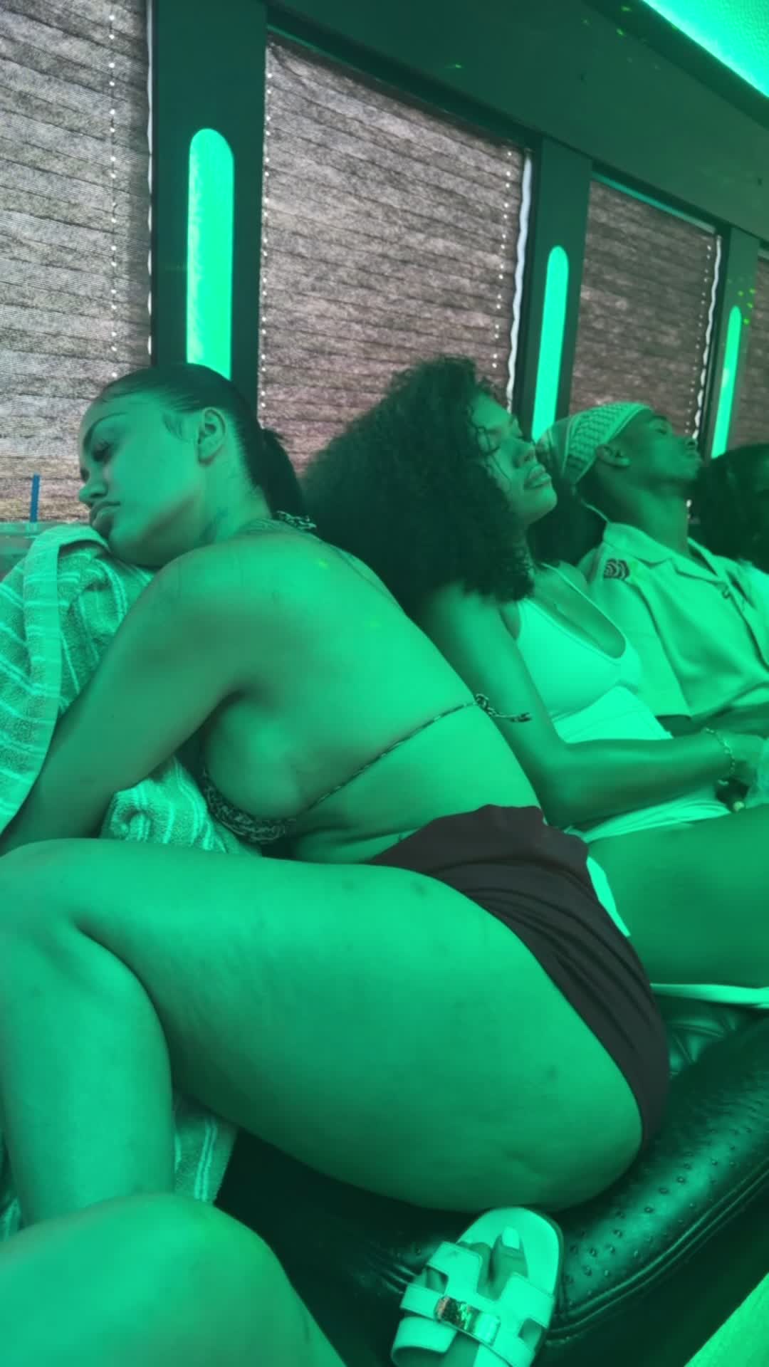 @officialmika_