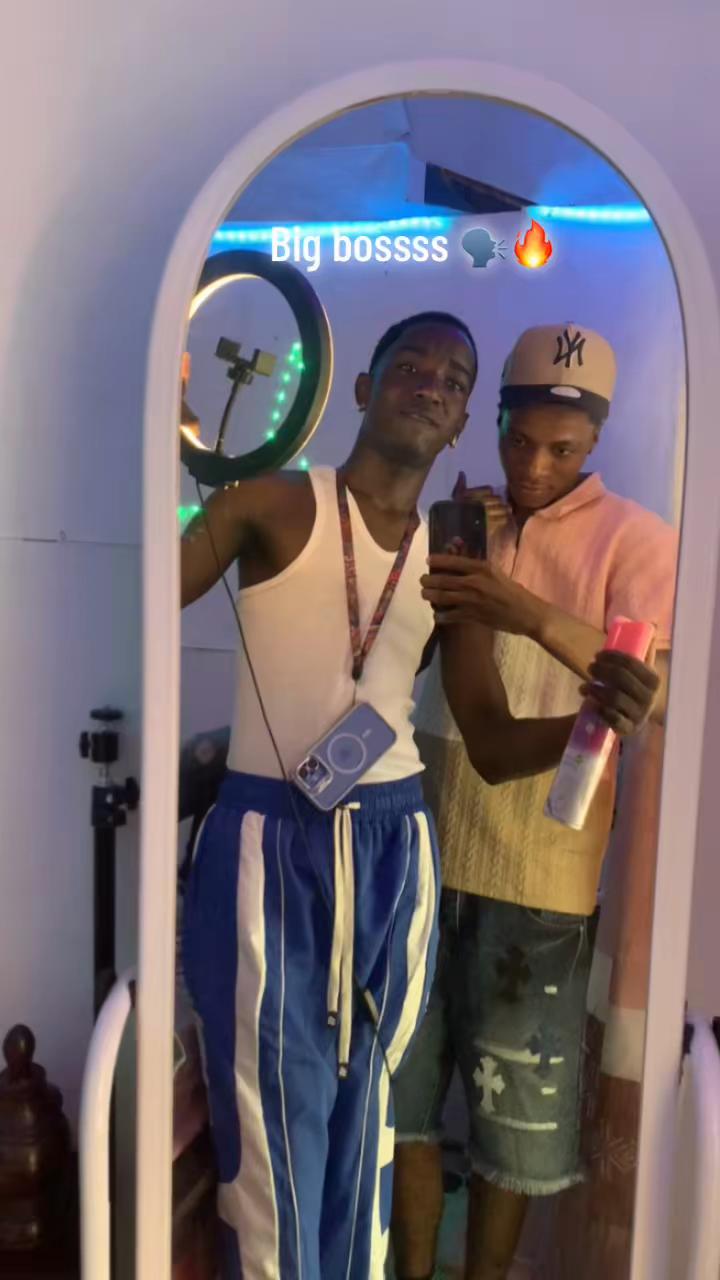 @DG👁️🗨️SMART 💟BOY