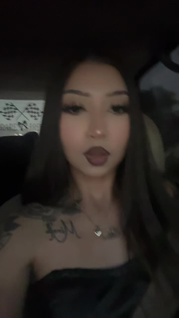 @𝑀𝒾𝒶 𝒷𝑒𝓁𝓁𝒶 𝓇𝑜𝓈𝑒