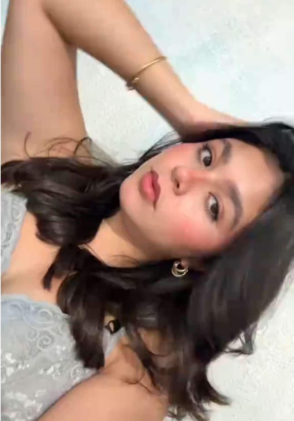 @☺︎