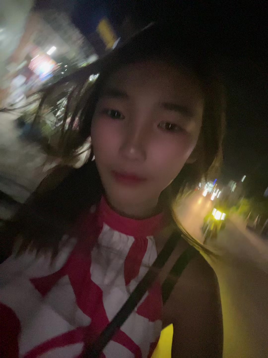 @ឈីកំហូច💢