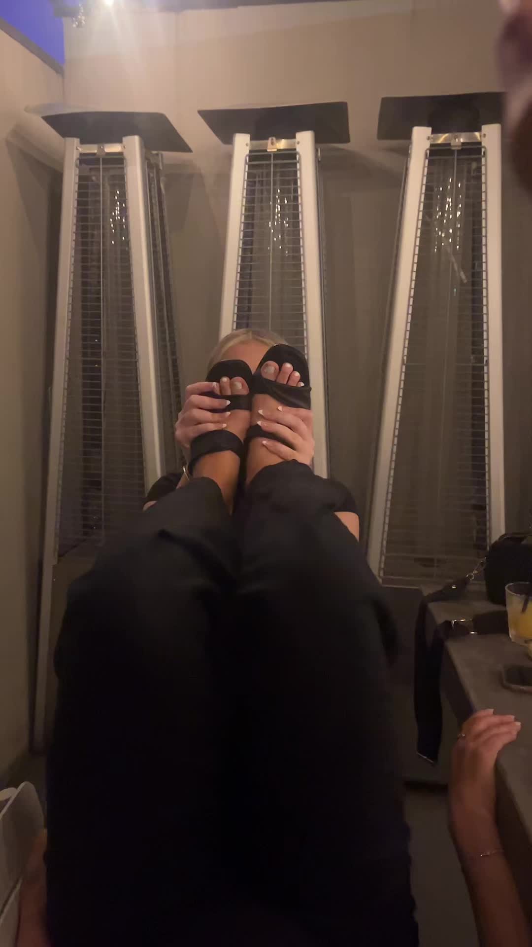 @leighlooooooo