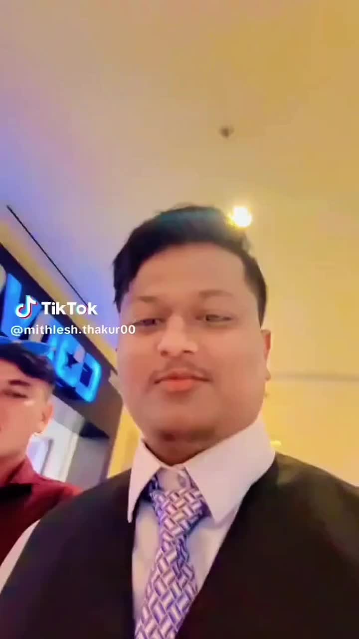 @Aniket singh😘