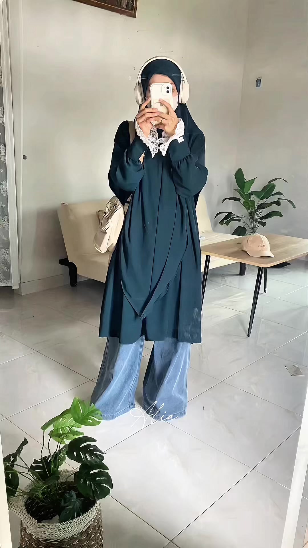 @Alia