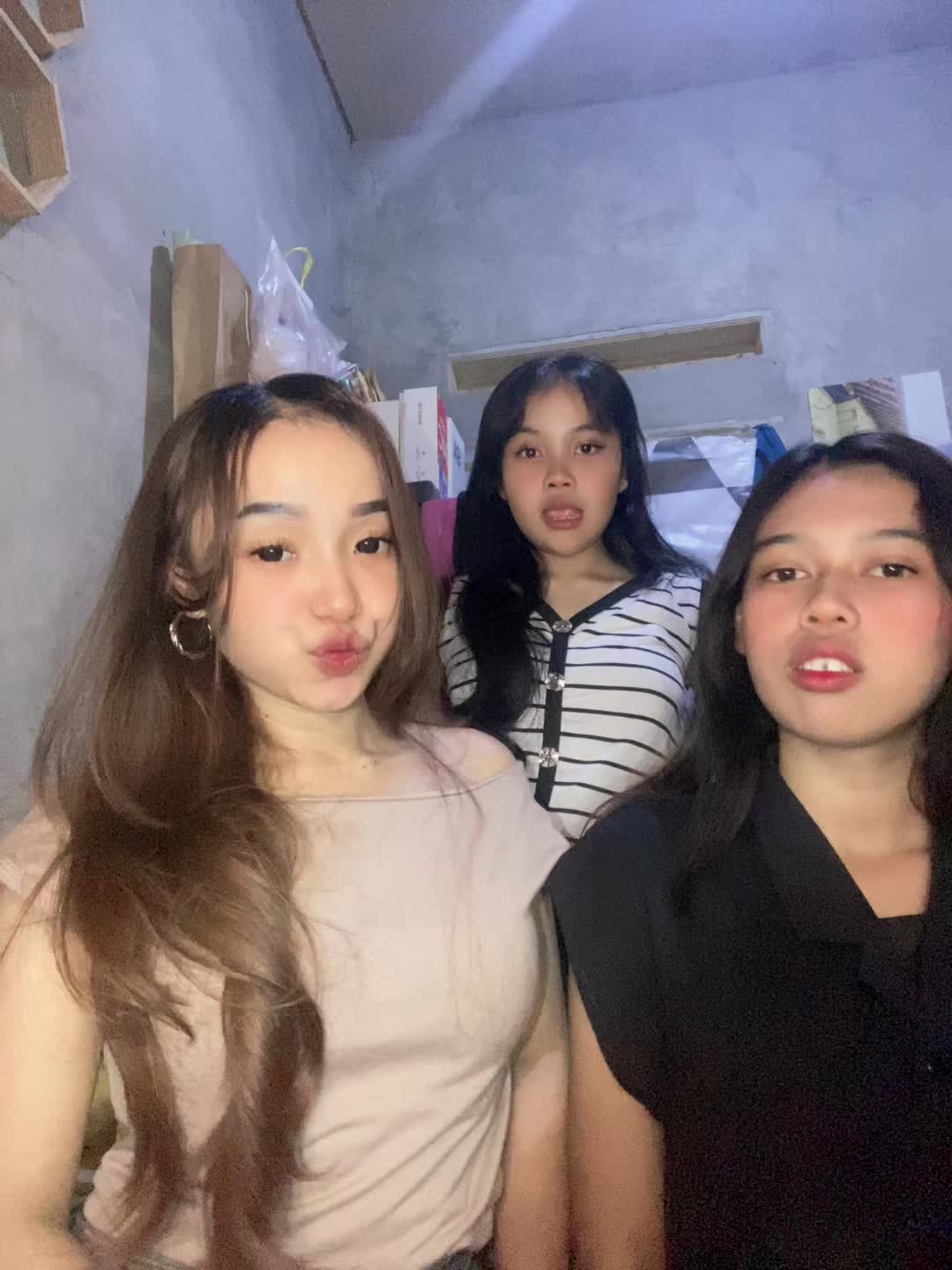 @ulan🕊️🪞🤍🦄