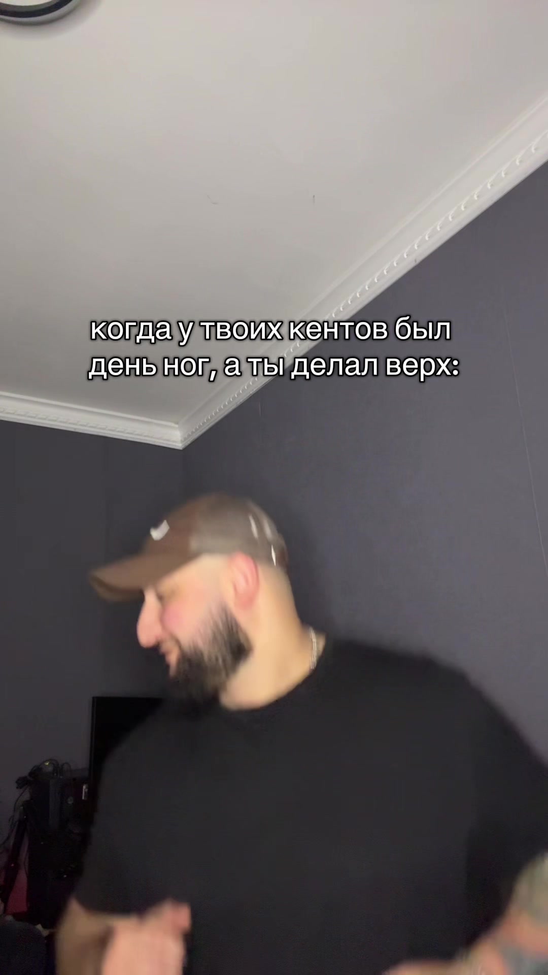 @MIKA