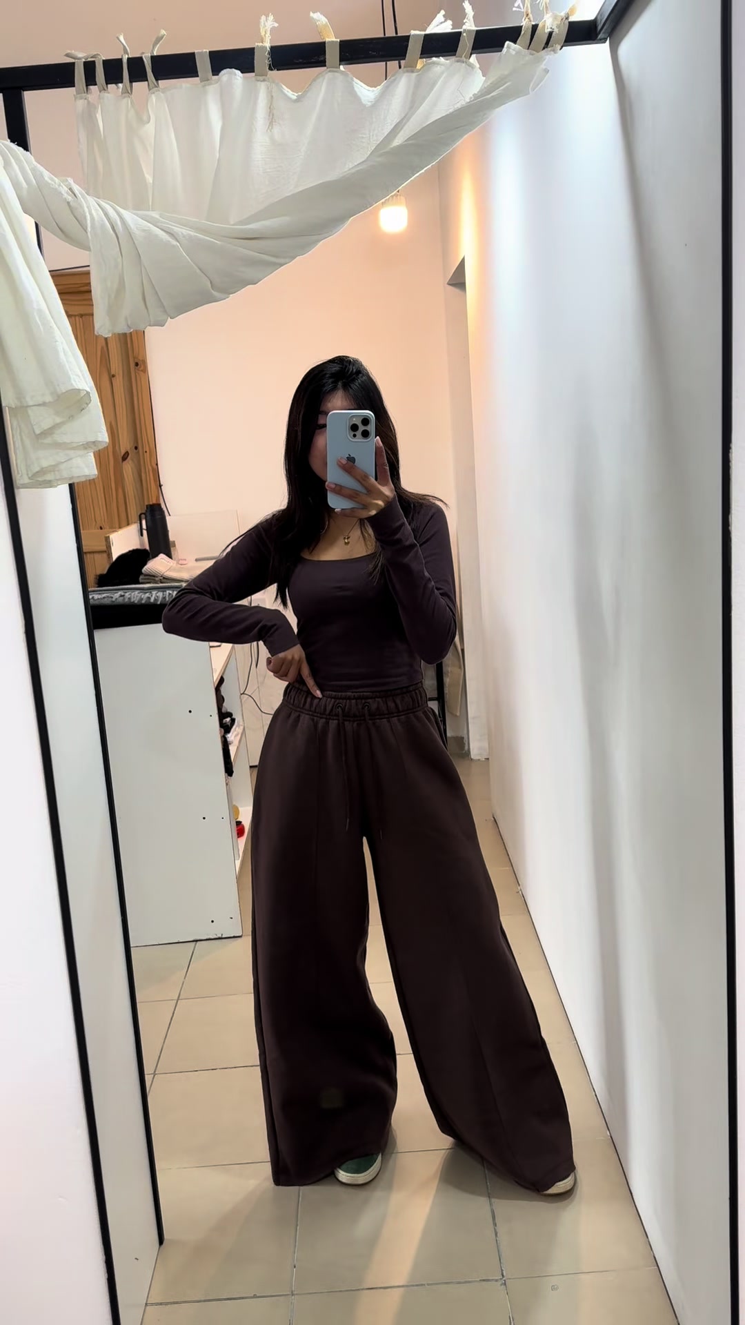 @Holiq_store