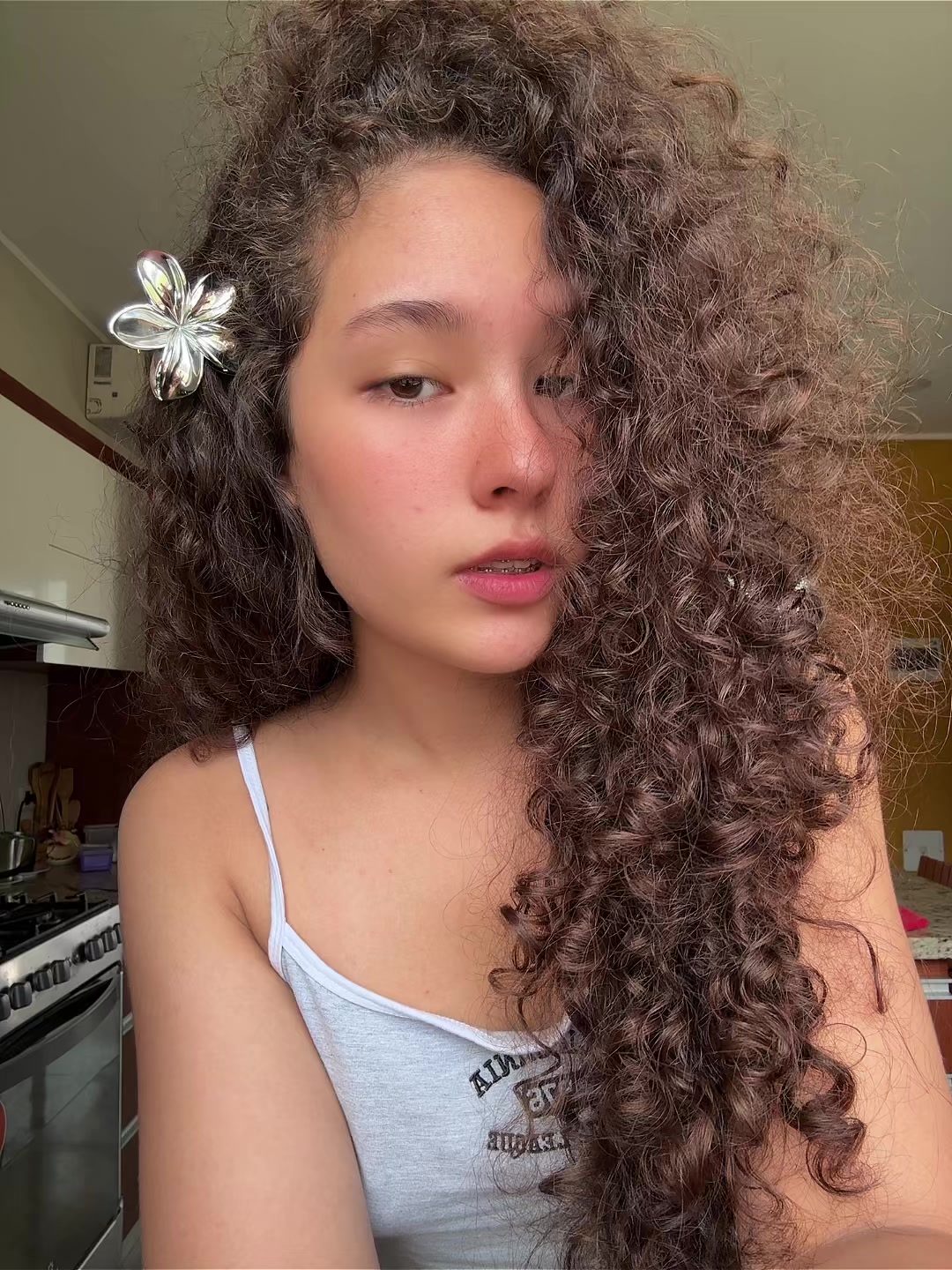@Yulii