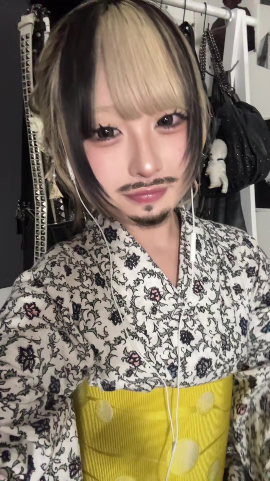 @百華
