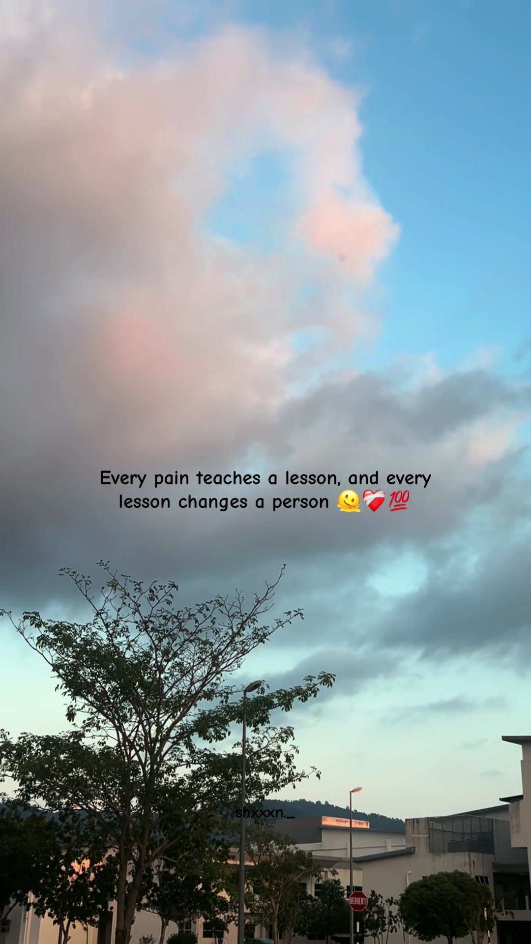 @𝓟_🦋