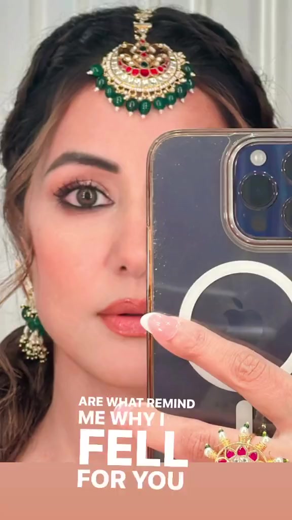 @Hina Khan 💎