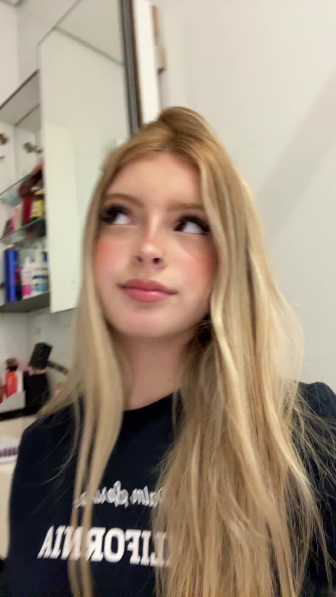 @𝕸𝖆𝖞𝖓𝖆𝖗𝖙 💭