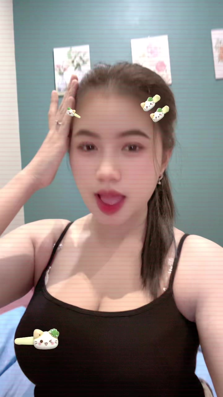 @Hi,ini caca_age📍
