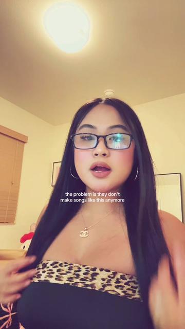 @mami 𝑲𝒂𝒏𝒆𝒍𝒊💋