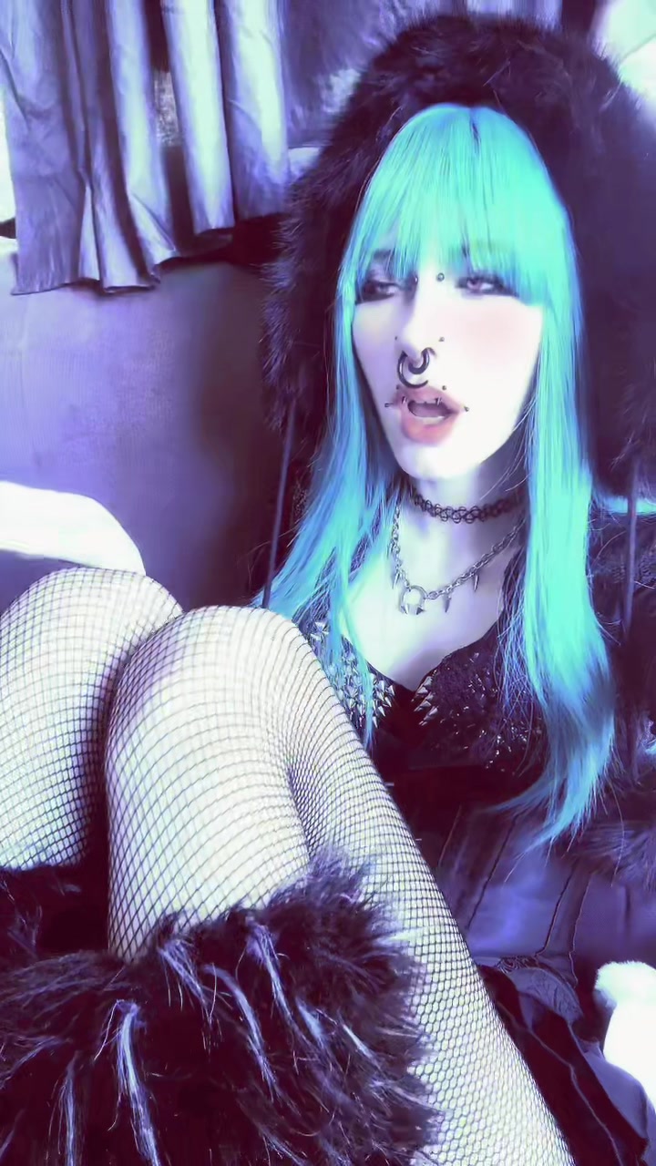 @deadgothlia