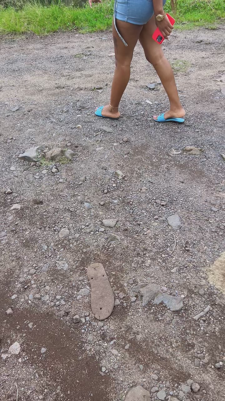@Ana&iuml;s 😍🇨🇲🇨🇲