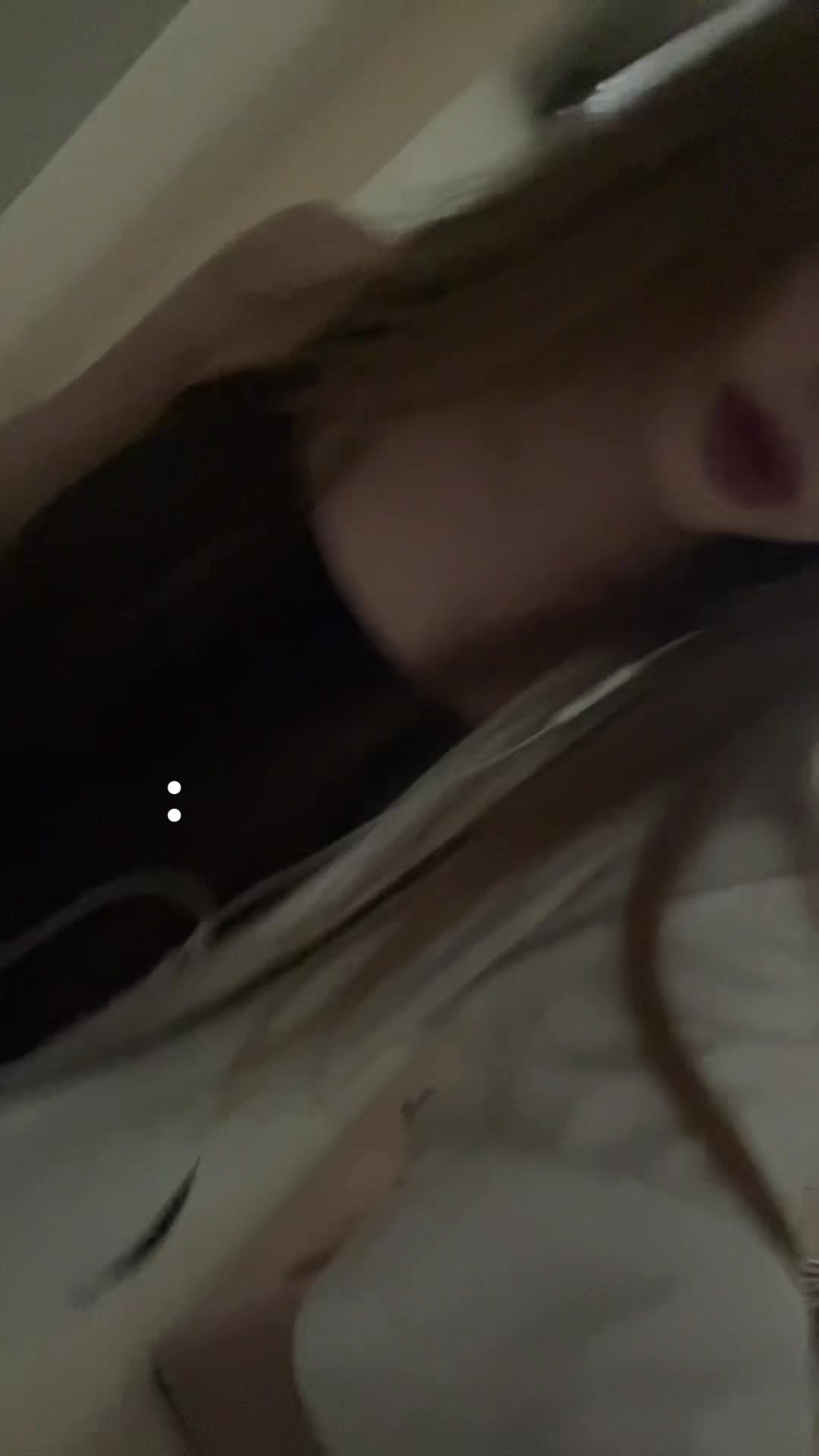 @GL0my