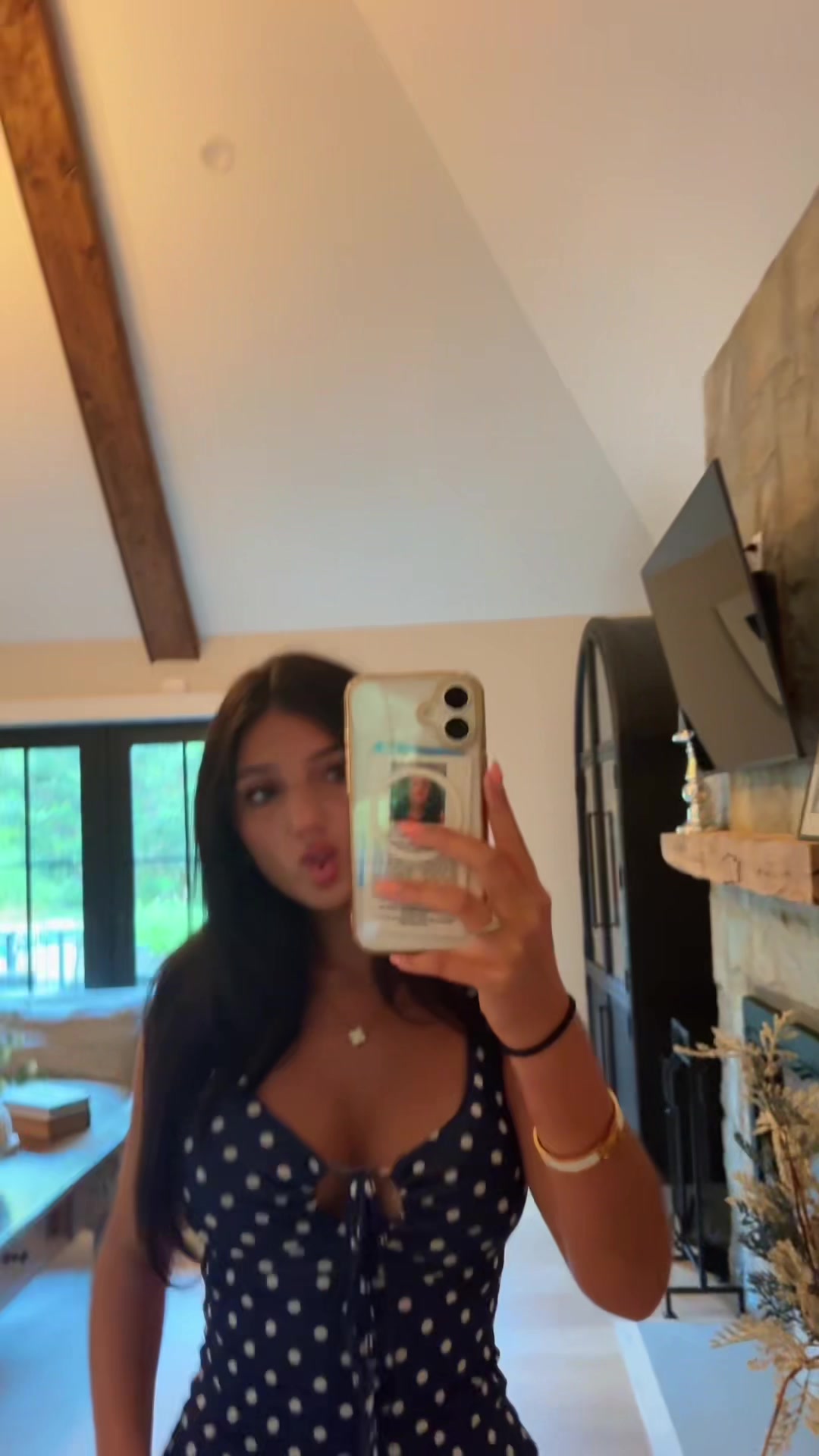 @anna