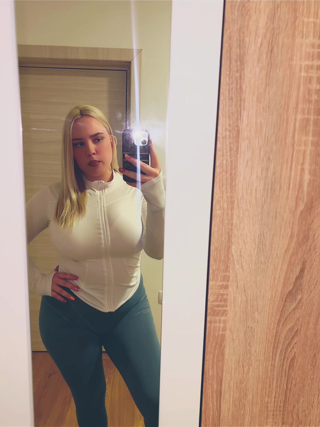 @Zlatokosa