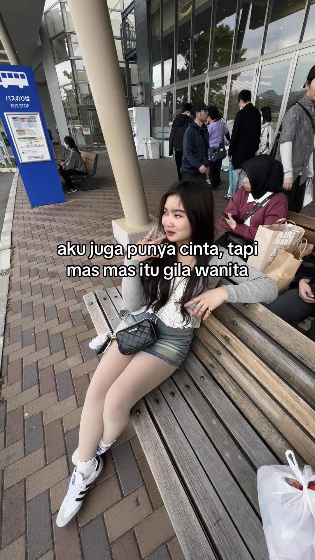 @Yuni chan