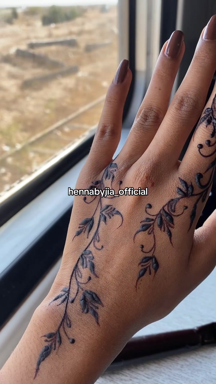 @hennabyjia_official